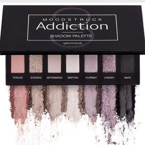 Younique Moodstruck Addiction Eyeshadow Palette 3