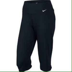 Nike Yoga Crops