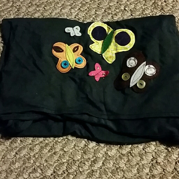 Scarf with fabric butterflies