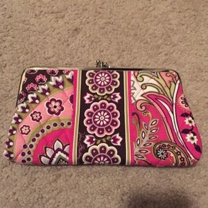 Great clutch wallet. Never used