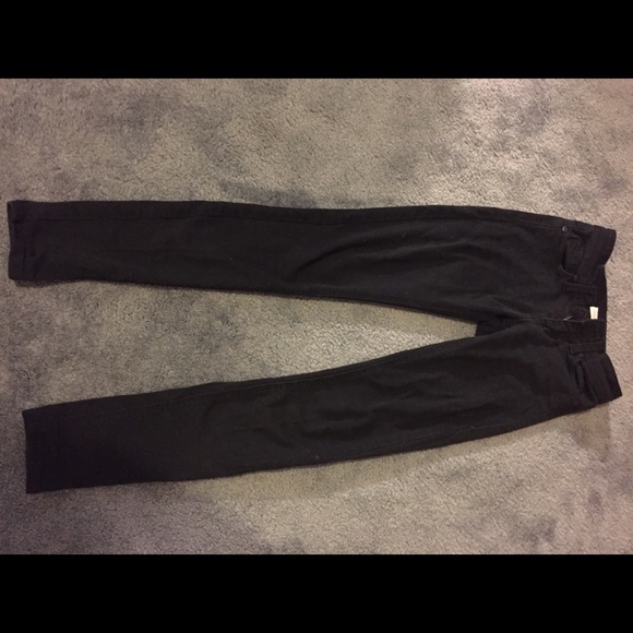 💥SOLD💥 black skinny jeans