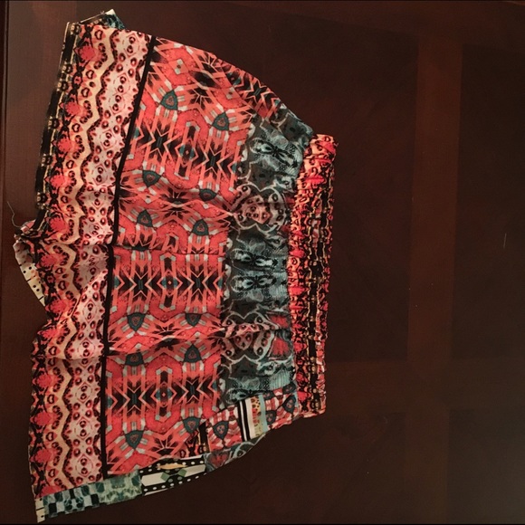 Patterned shorts(FINAL SALE)