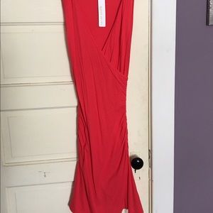 Red ruched-side v neck cotton dress