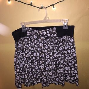 Flower flows skirt