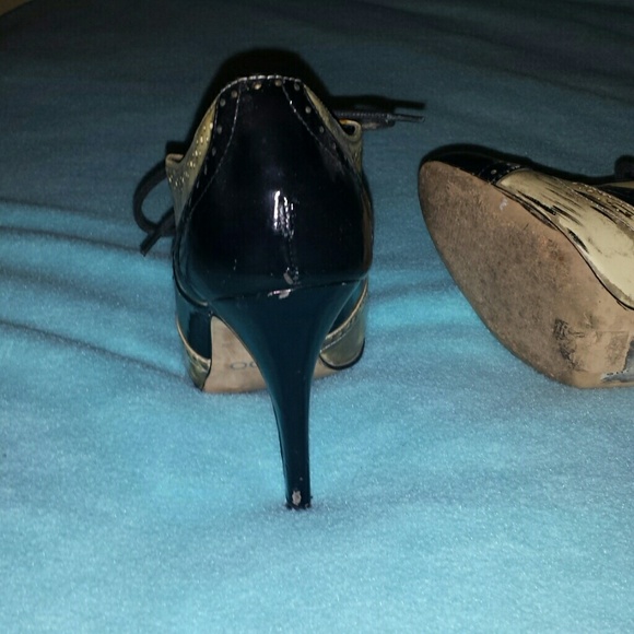 High heels - Picture 3 of 3