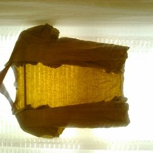 Short sleeve ruffled top