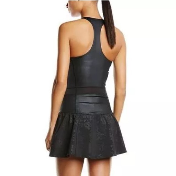 Nike Athletic Dress for Gym, Running etc - Picture 2 of 3