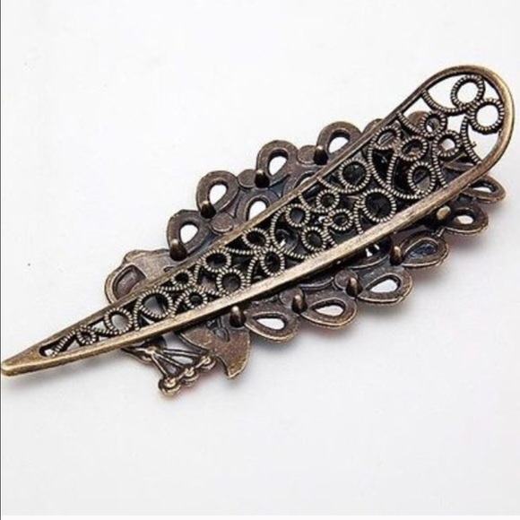 Peacock Hair Clip Multicolor - Picture 8 of 8