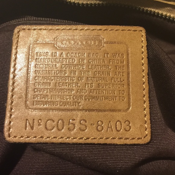 Used Coach - Picture 2 of 4