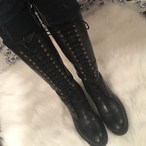 🎉SALE🎉HP WINTER OBSESSION PARTY Dabi lace up