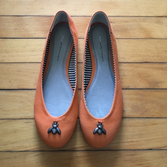 Anthropologie Bee Flats Never Worn