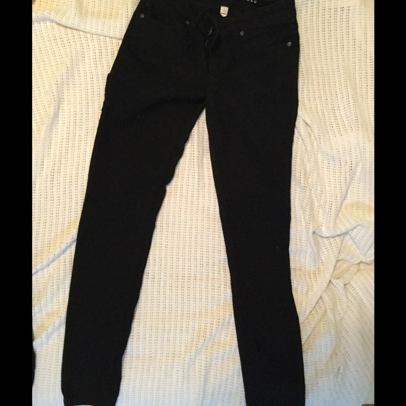 Black Skinny Jeans