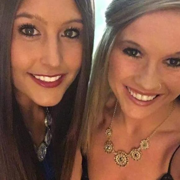 Meet your Posher, Danielle - Picture 5 of 6