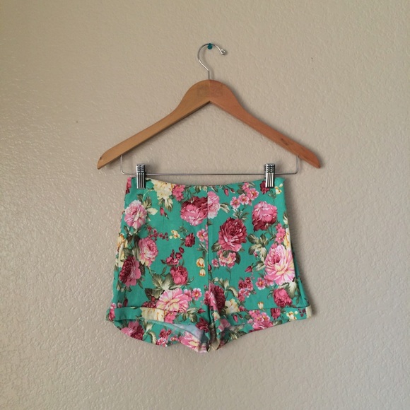 Brandy Melville Floral Shorts