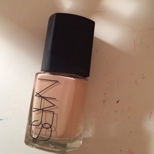 Nars Sheer Glow foundation