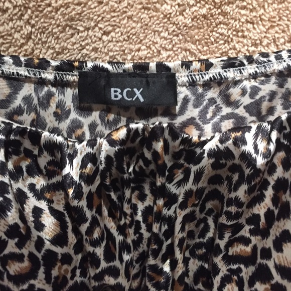 Blouse - Picture 2 of 3