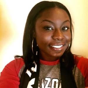 Meet your Posher, Sharell