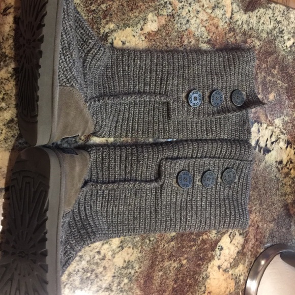 Tall gray knit uggs