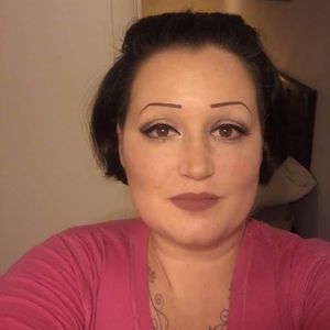 Meet your Posher, Sherry