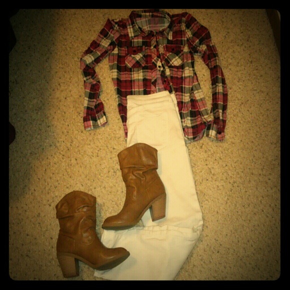 American Eagle booties