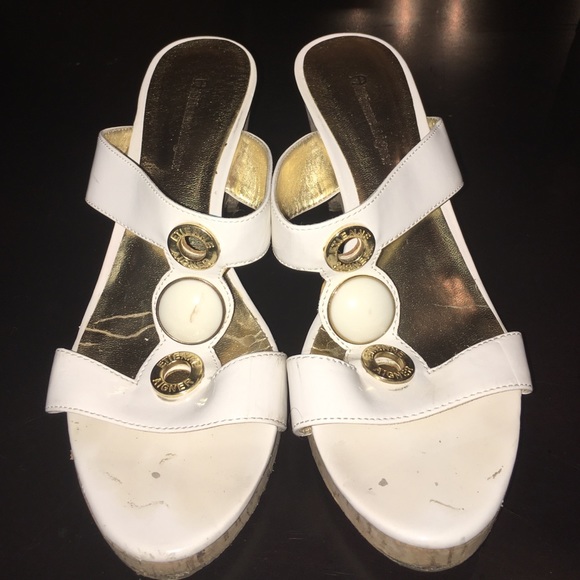 Etienne Aigner slip on sandals