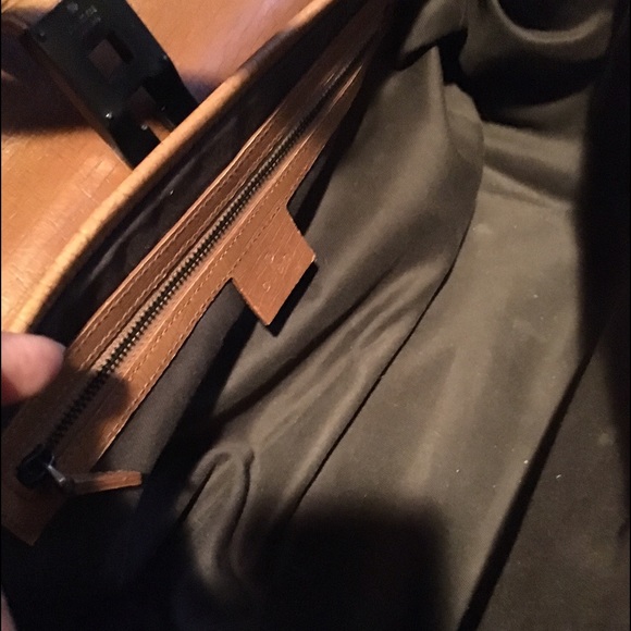Gucci (Additional Pics)