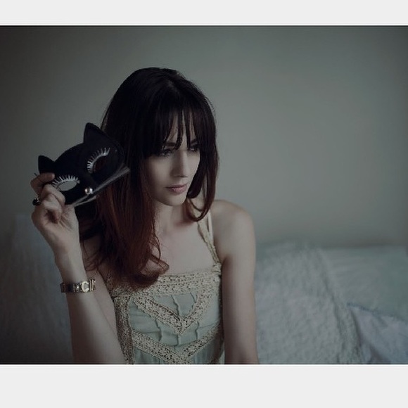 ♣️SOLD♣️🎈UO Sparkle&Fade Lux Tunic - Picture 4 of 4