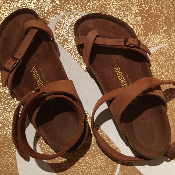 birkenstocks with strap around ankle