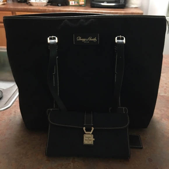 Dooney & Bourke purse and wallet.