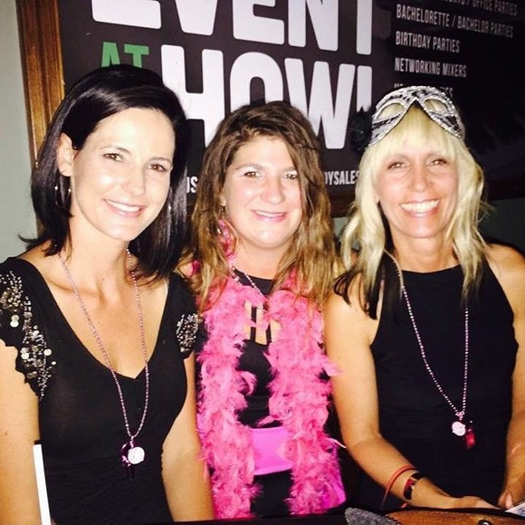 Meet the Posher - Picture 3 of 3