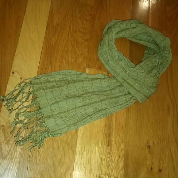 3 SCARF BUNDLE! - Picture 2 of 4