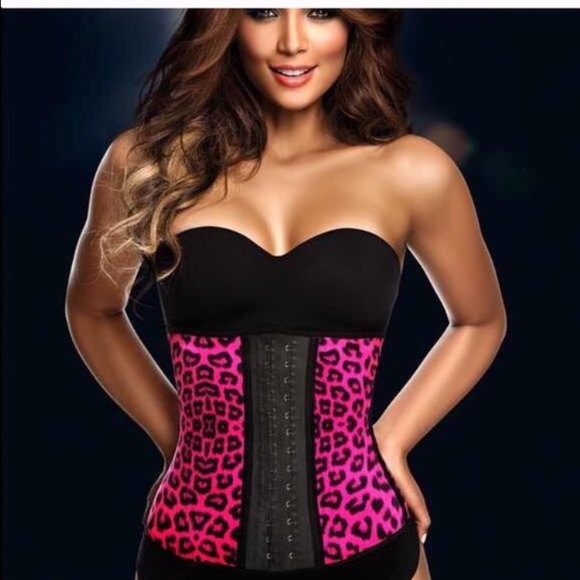 Ann Chery 2024 Pink Cheetah with Medium Buttlifter