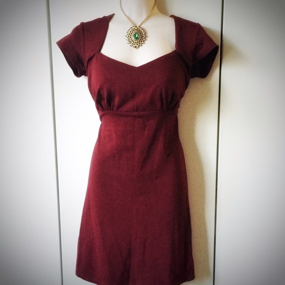 ⚡️NWOT⚡️VOOM Sweetheart-neck Cap Sleeve Dress - Picture 2 of 3