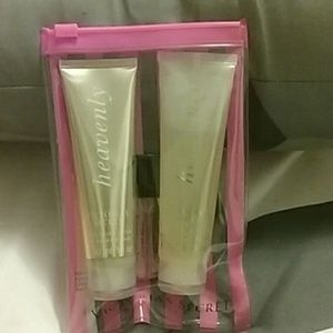 Victorias Secret Heavenly travel set