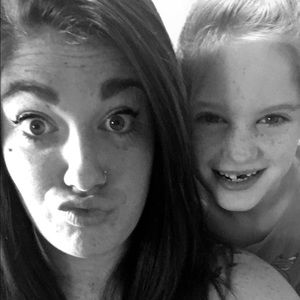 Meet your Posher, Brittney