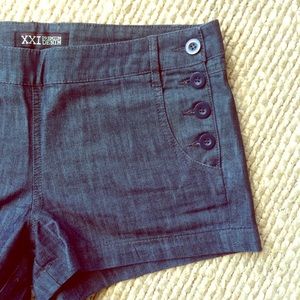 D E N I M • S H O R T S