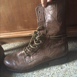 Seychelles Shoes - Brown Leather combat boots Seychelles Shoes - Brown Leather combat boots