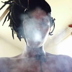 Meet your Posher, Mailakia