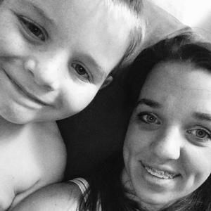 Meet your Posher, Manda