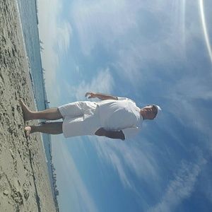 Meet your Posher, Manuel