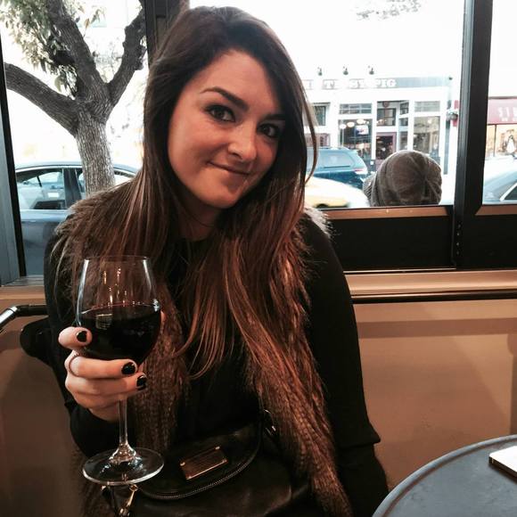 Meet your Posher, Erica - Picture 1 of 1