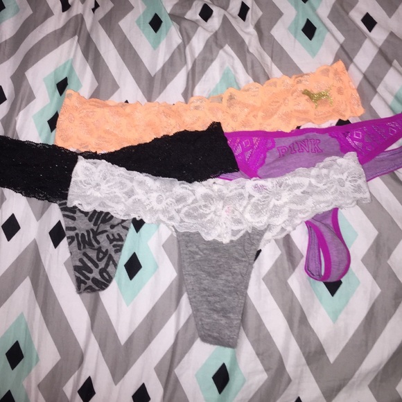 VS PINK thongs