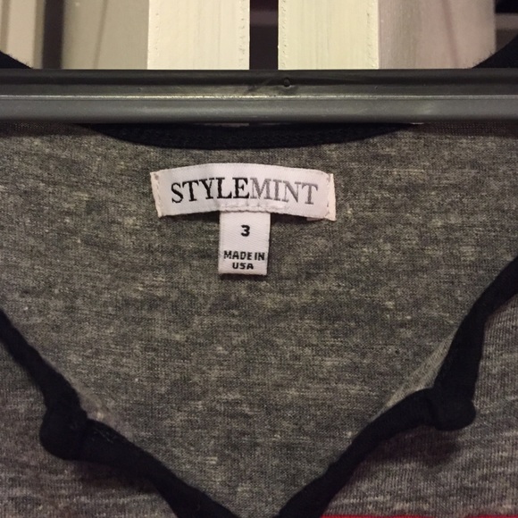 Red and Grey tank top - Picture 3 of 3