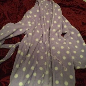 New without tags polka dot robe LAST CHANCE