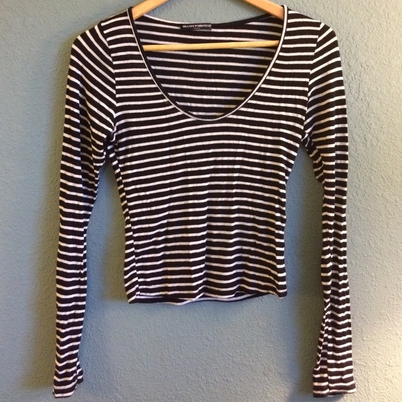 Long sleeve striped shirt
