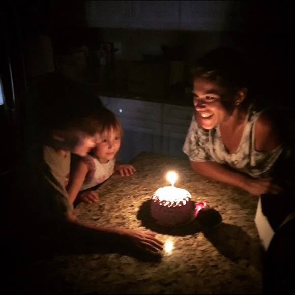 You Deserve Fabulous Fashion at a Reasonable Price - Picture 3 of 4