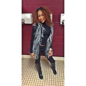 Meet your Posher, Maani