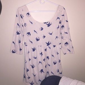 Quarter Sleeve Shirt by Belle du Jour