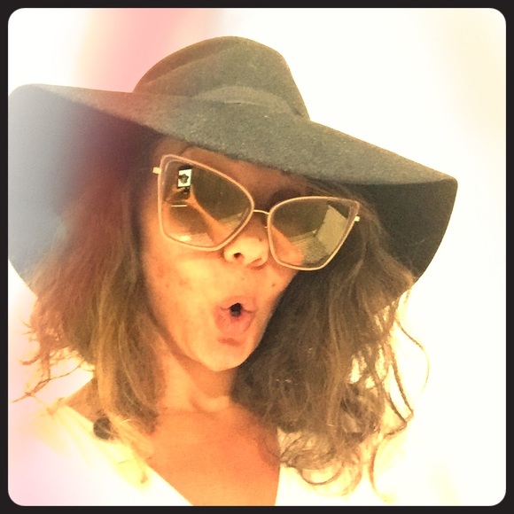 Meet your Posher, Nadine - Picture 8 of 8