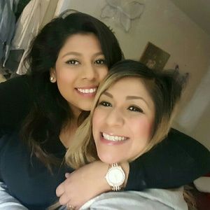 Meet your Posher, Yvette